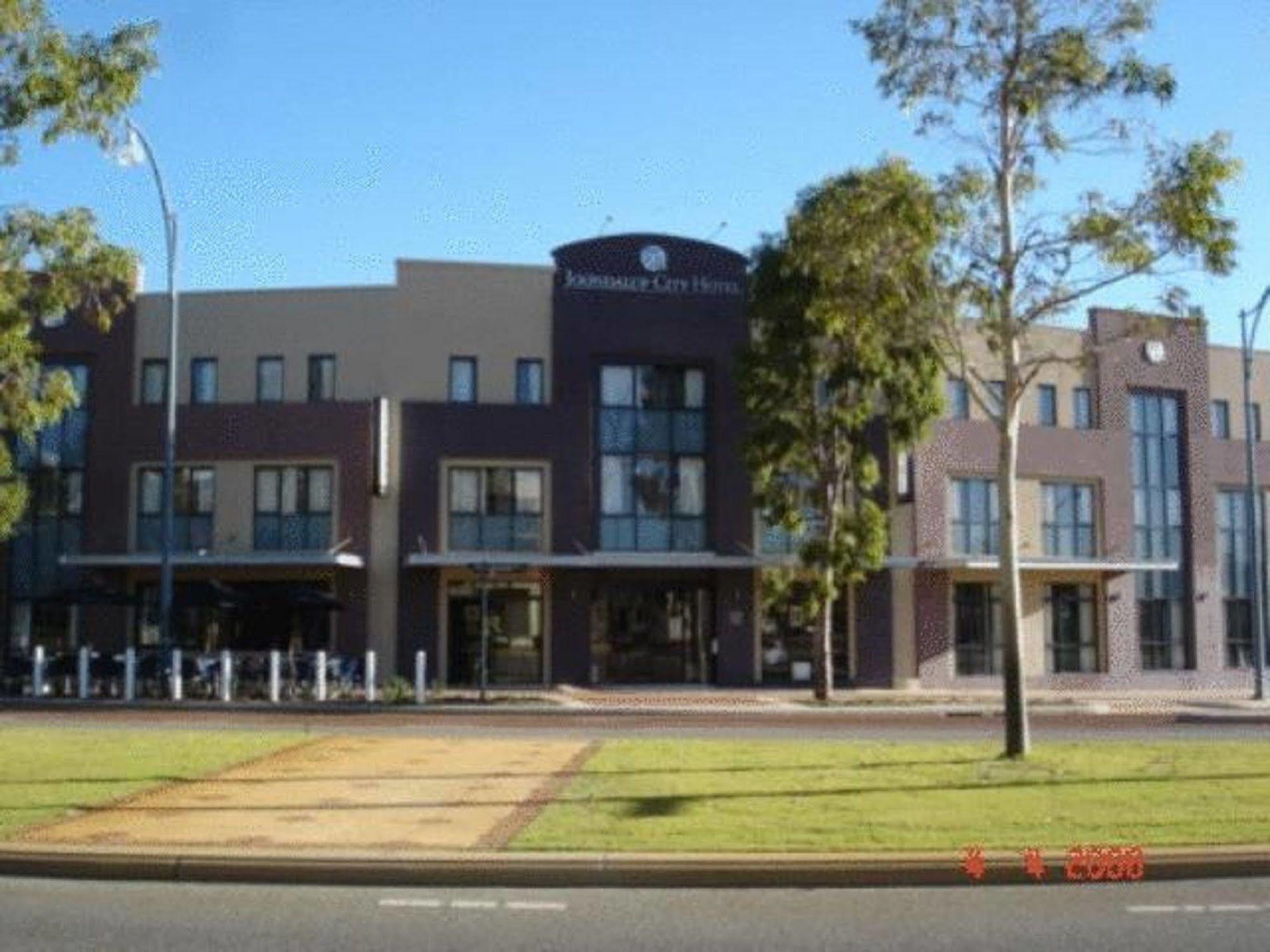 Joondalup City Hotel Перт Екстер'єр фото